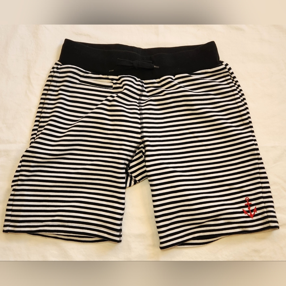 Caviar Cartel knit shorts black & white stripe size‎ Medium